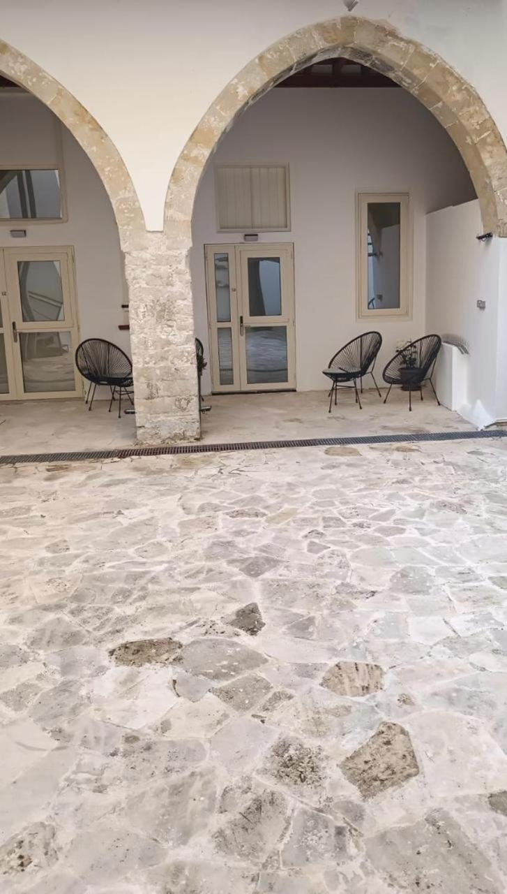 Old Town Mansion בית הארחה לימסול