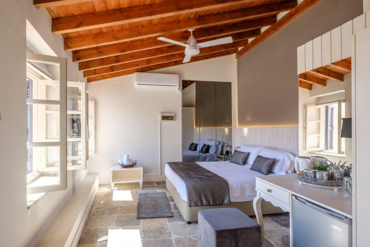 Old Town Mansion 3*